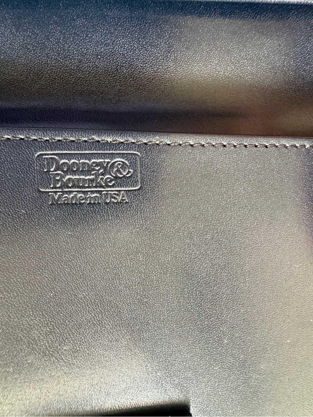 Vintage Dooney & Bourke Black Pebbled Leather Checkbook Wallet Made in USA - Picture 4 of 5
